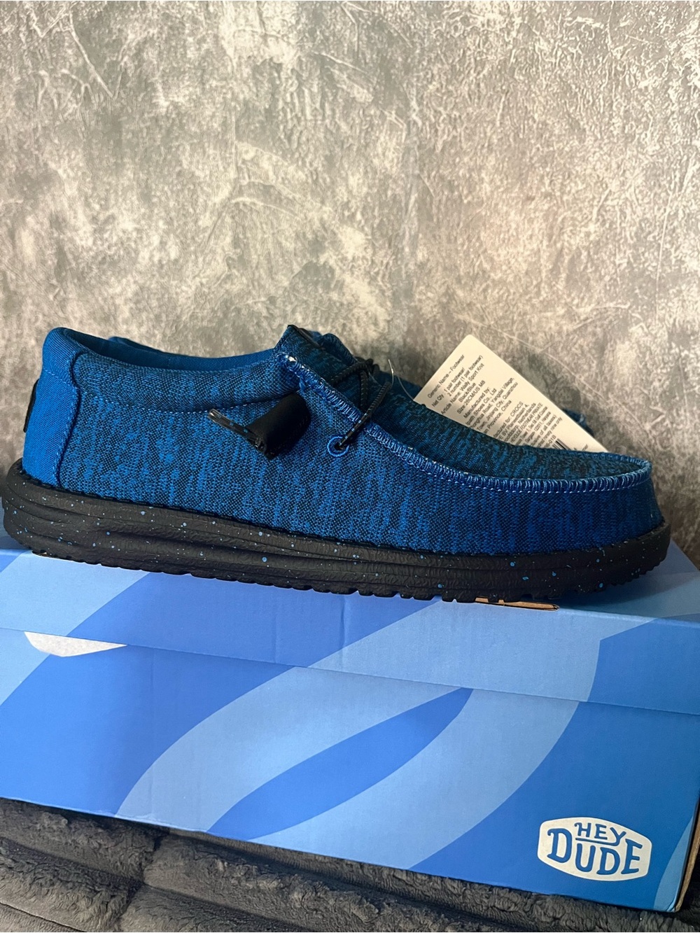 Hey Dude new Slip-On Wally Knit Shoe in Blue size 8
